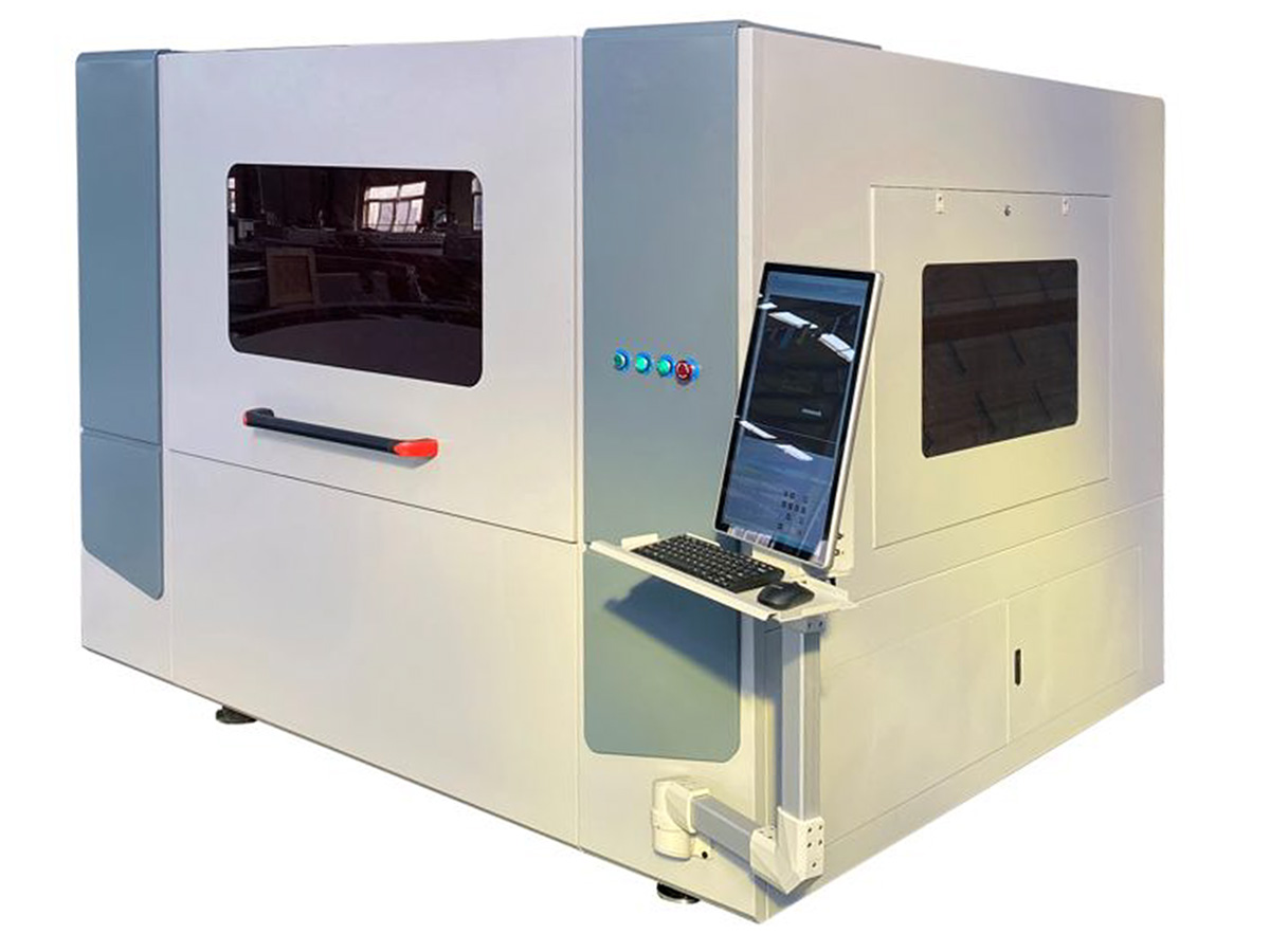 Uzavretý fiber laser na rezanie kovov LCFL-1000/1500/2000 FC